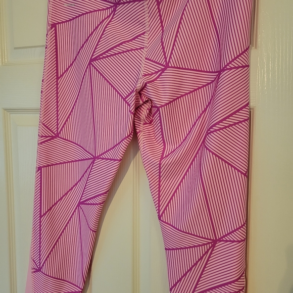 Xersion Womens Athletic Ankle Length Leggings - Picture 4 of 4